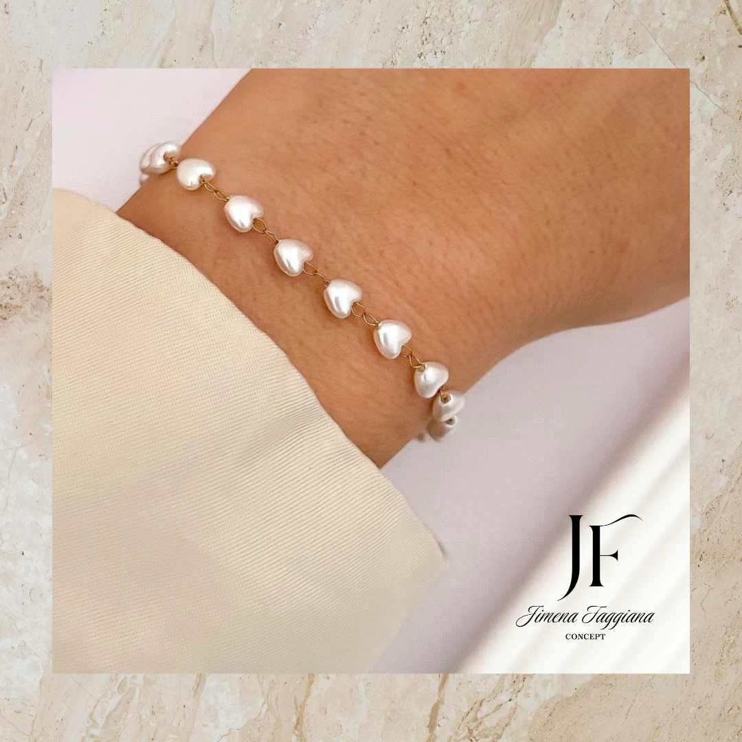 Pulsera corazoncitos
