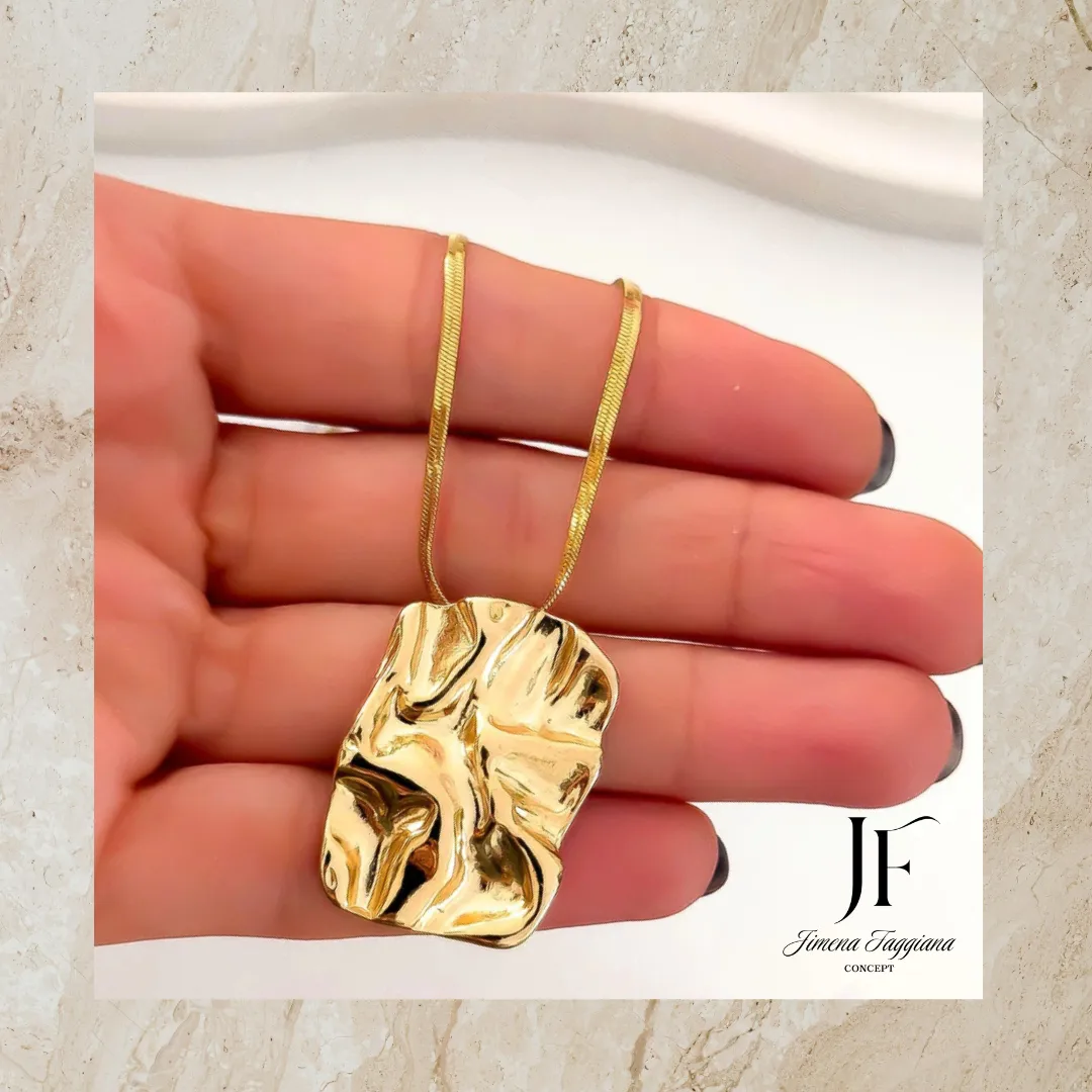 Collar acero martillado - Jimena Faggiana Concept