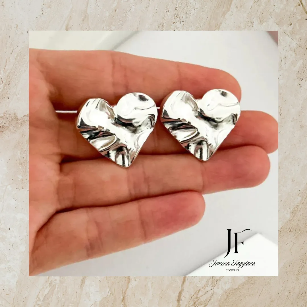 Aros corazon martillado grande - Jimena Faggiana Concept